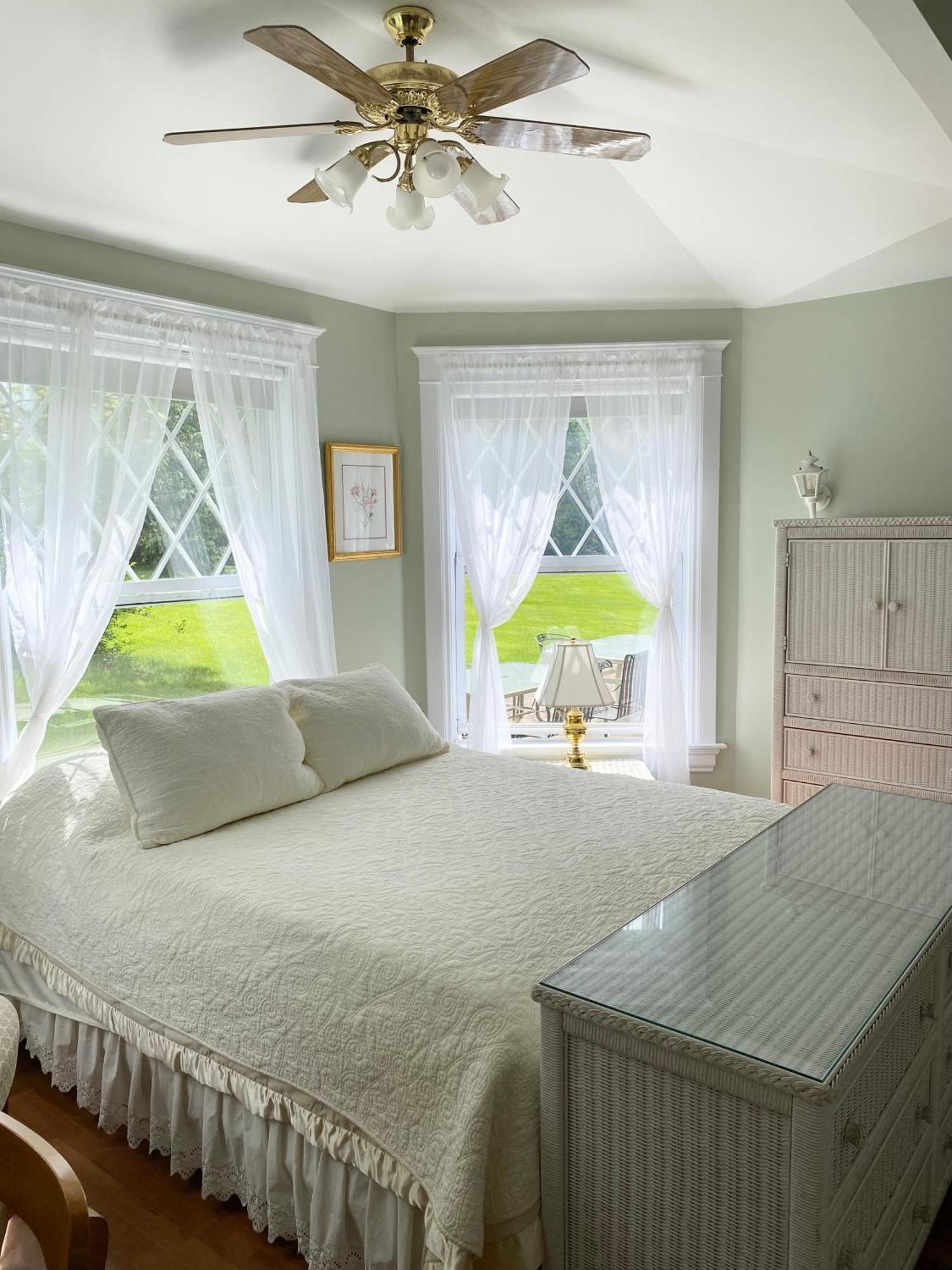 Friendly City Inn B&B Харрисонберг Экстерьер фото